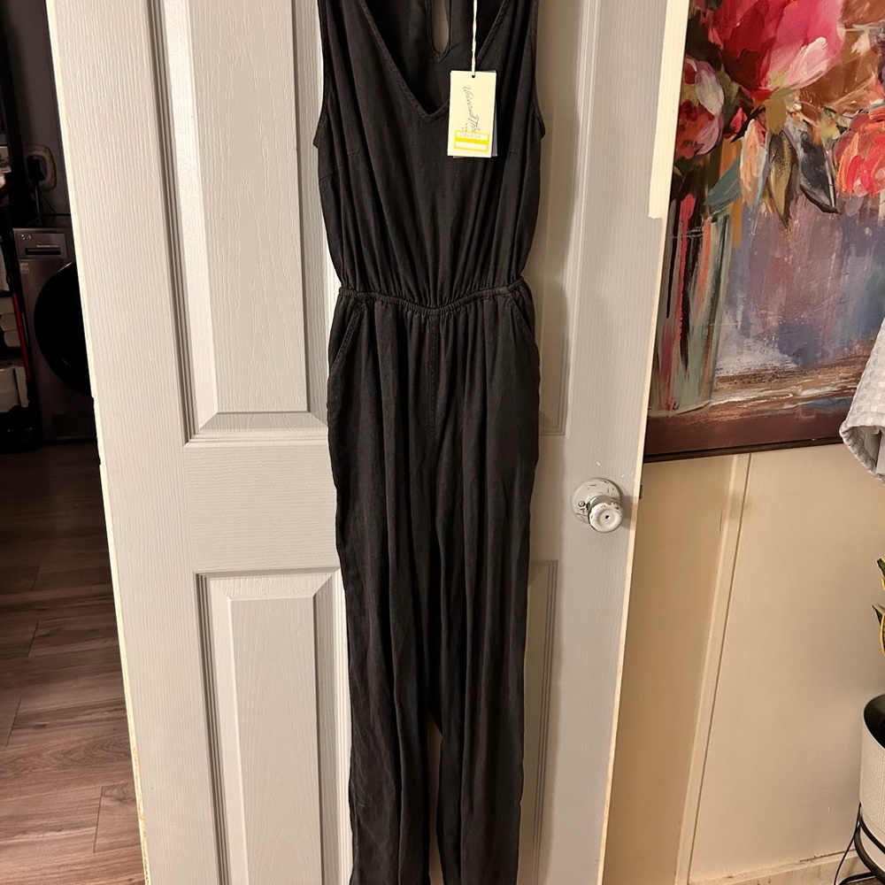Universal Thread with Open Back Black Sleeveless Jumpsuit with Pockets